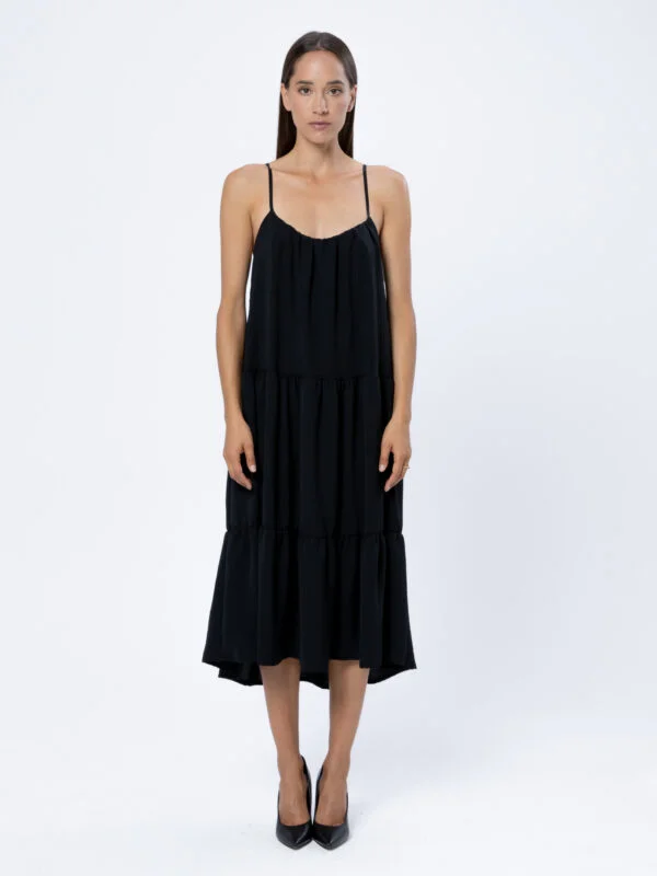 Ženska crna haljina Dresscode