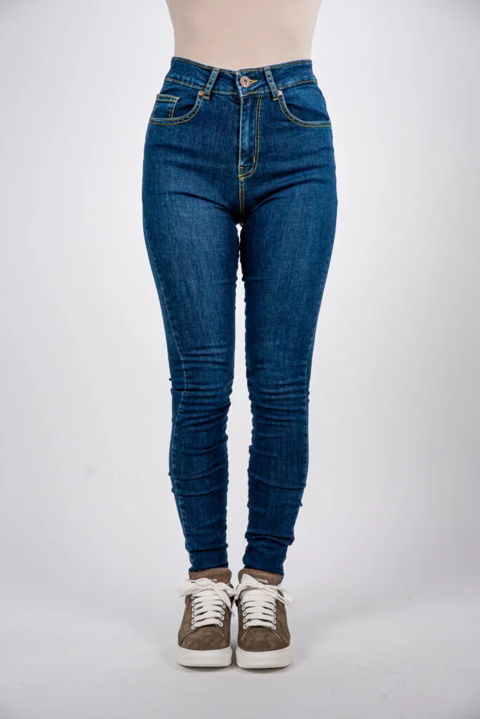 ŽENSKE FARMERICE SKINNY KROJA